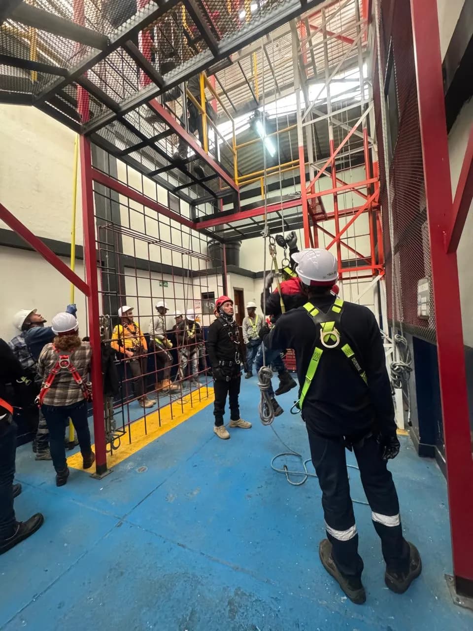 Trabajos seguros en alturas